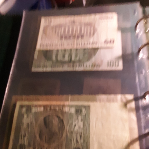 Currency - Picture 14 of 16